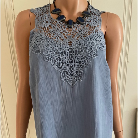 Banana Republic Tops - Banana Republic tunic sea blue